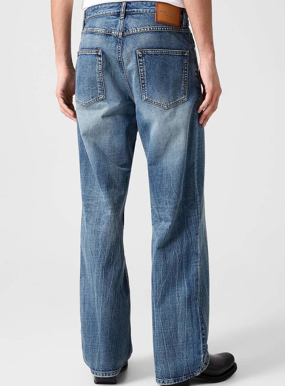 Faded wide-leg jean