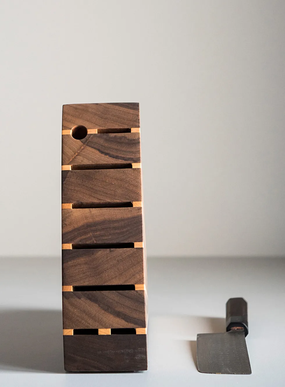 Fan knife block