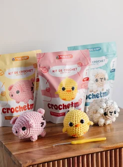 Farm animal crochet kit