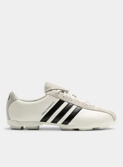 Field contrasting stripes sneakers