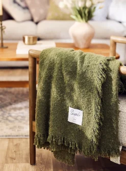 Fine fringe bouclé throw