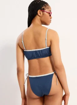Fine lace-trim high-cut slim bikini bottom