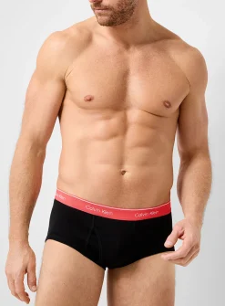 Fine logo comfortable briefs