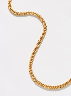 Fine minimalist golden chain