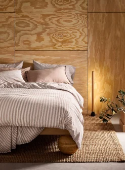Fine stripes pure organic cotton duvet cover set