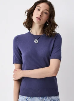 Fine-knit short-sleeve sweater