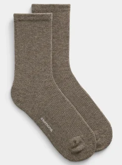 Finely ribbed socks