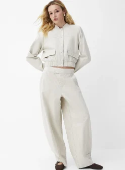 Flap pockets cropped linen-blend jacket