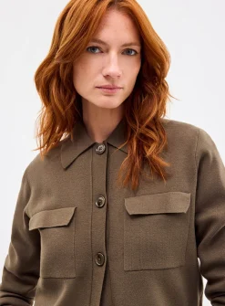 Flap-pocket polo-collar cardigan