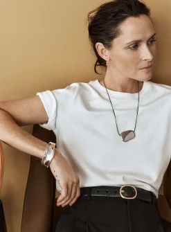 Flat metallic medallion rope necklace
