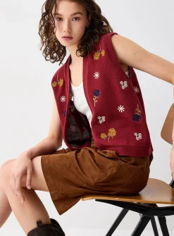Floral knit vest