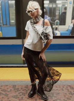 Floral lace flared skirt
