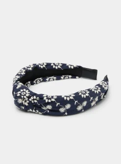 Floral openwork knotted headband