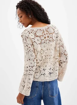 Floral pattern crocheted cardigan