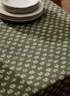 Floral tapestry touch of linen tablecloth