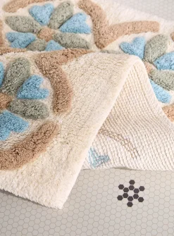 Floral tile effect bath mat