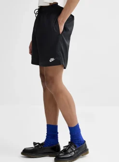 Flow beach short