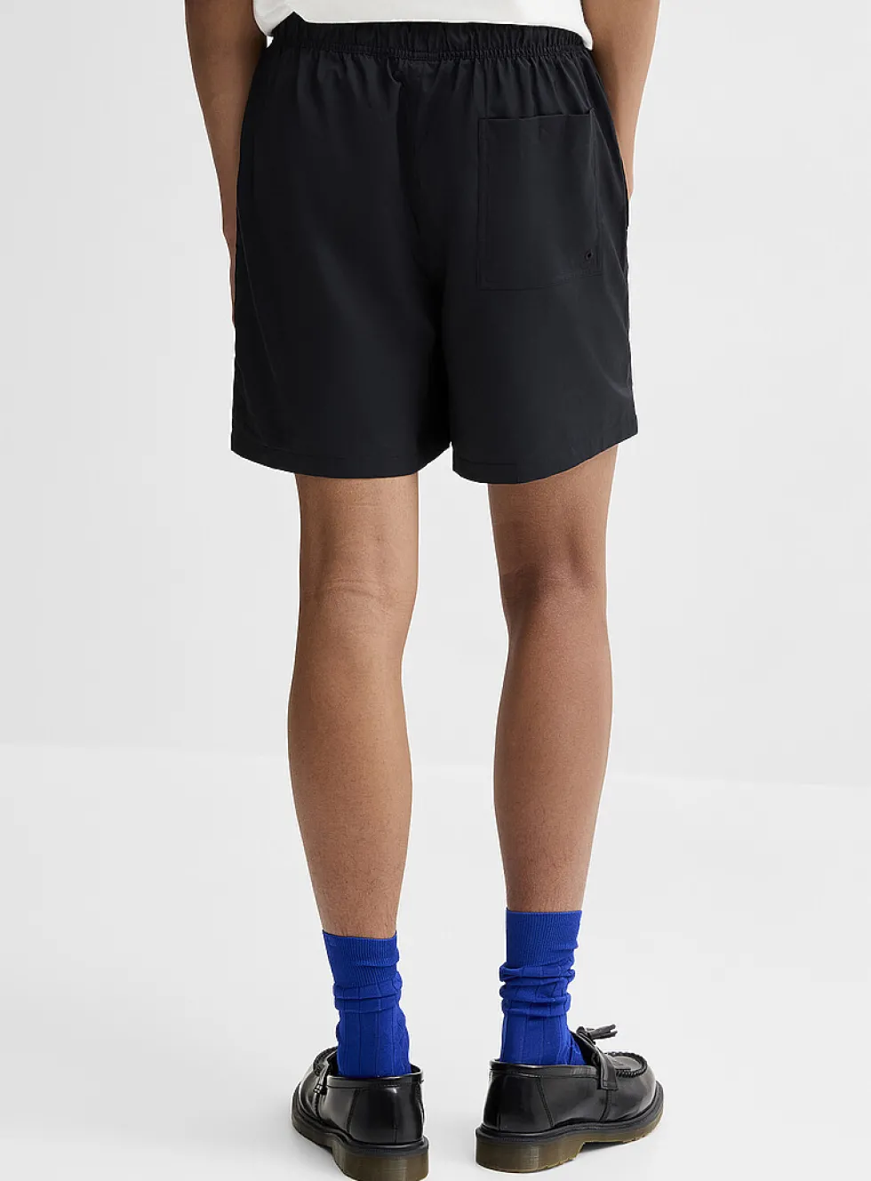 Flow beach short