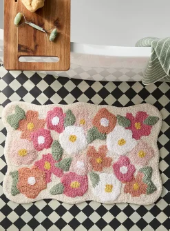 Flowering field bath mat