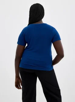 Flowy crew-neck T-shirt