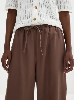Flowy lyocell elastic-waistband pant