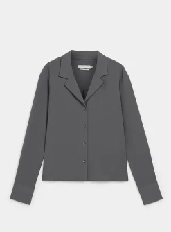 Fluid notched-collar shirt