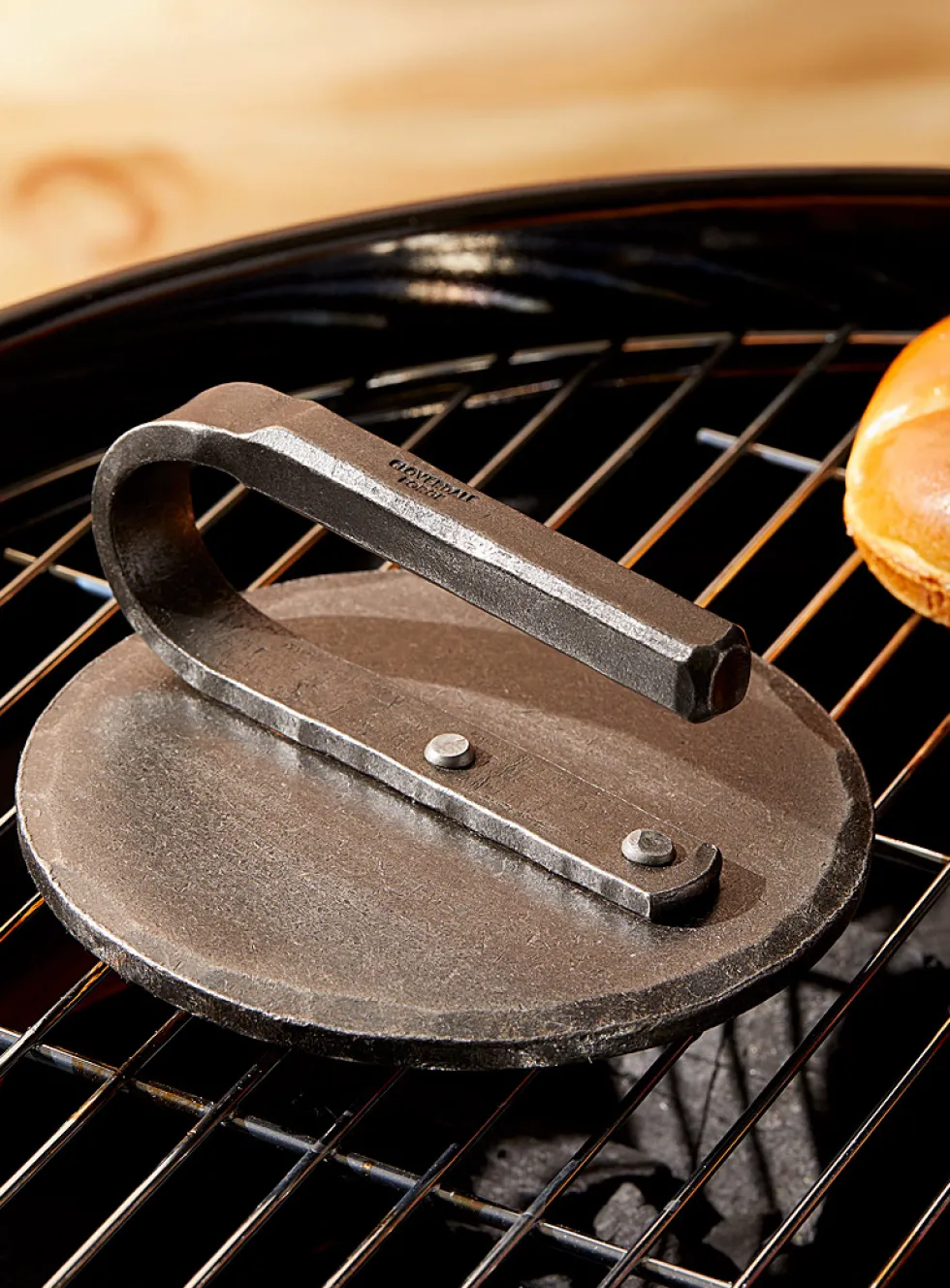 Forged burger press