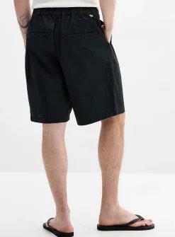 Foster pleated Bermudas