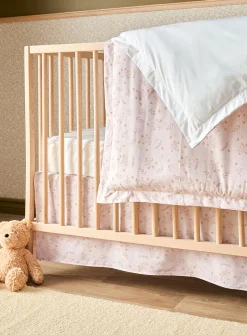 Four-piece baby bed set