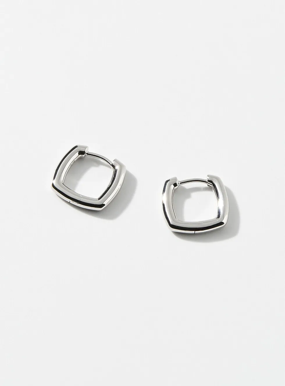 Frame earrings