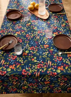 Fruit and veggies tablecloth