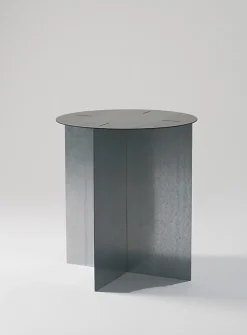 G01 round steel side table