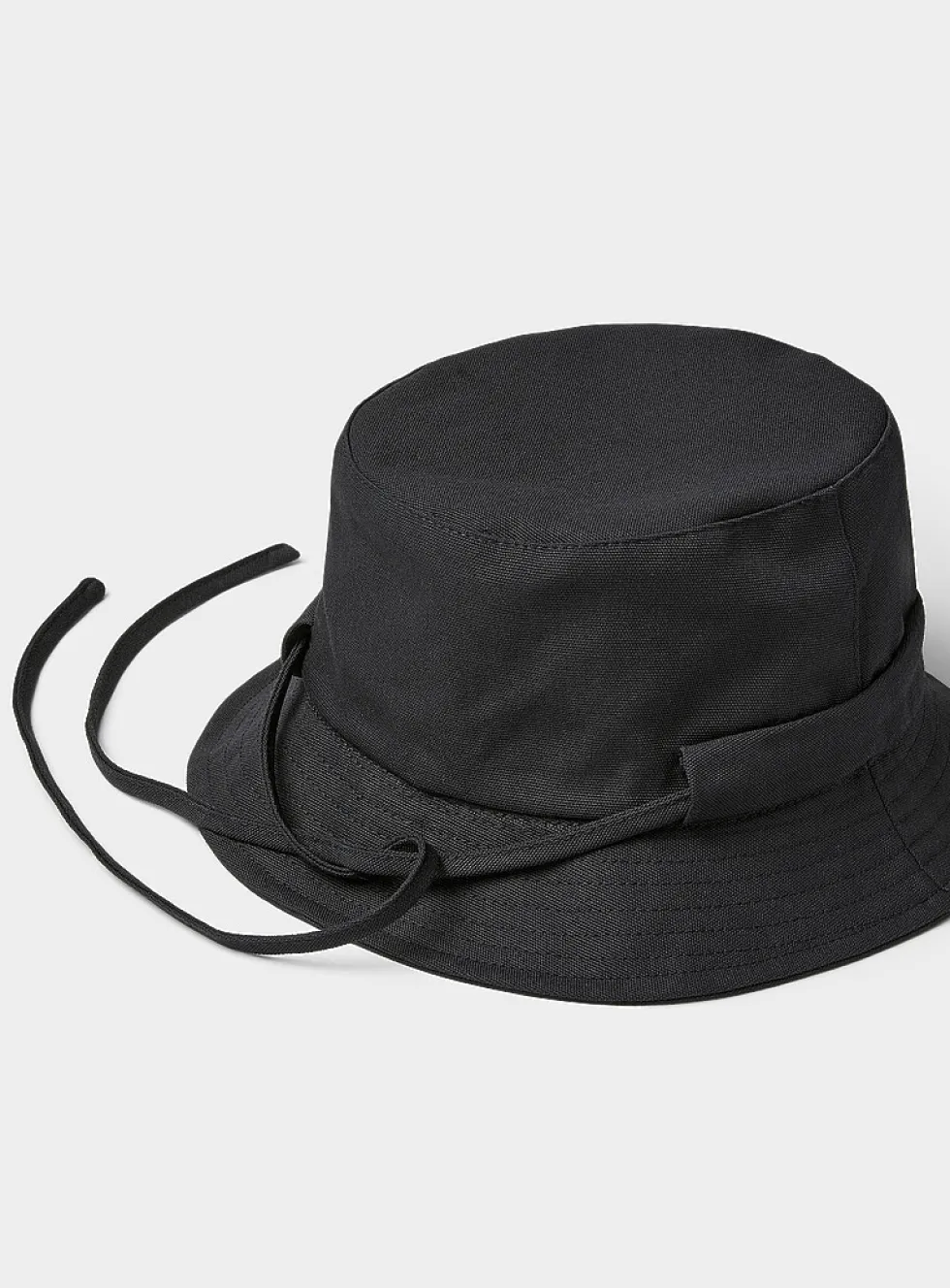 Gadjo bucket hat