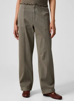Garden large cargo-pocket pant