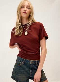 Gathered waist T-shirt
