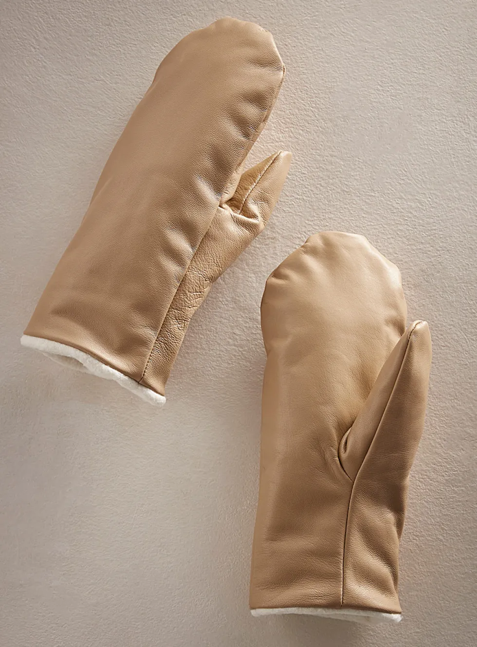 Genuine leather mittens