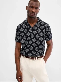 Geo fan print Johnny collar polo