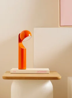 Geometric articulated portable lamp
