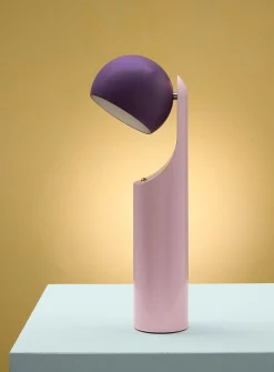 Geometric articulated portable lamp