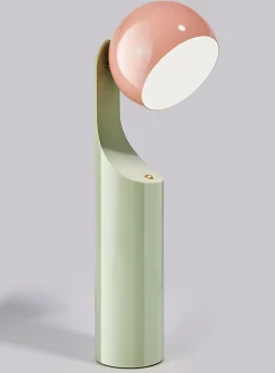Geometric articulated portable lamp
