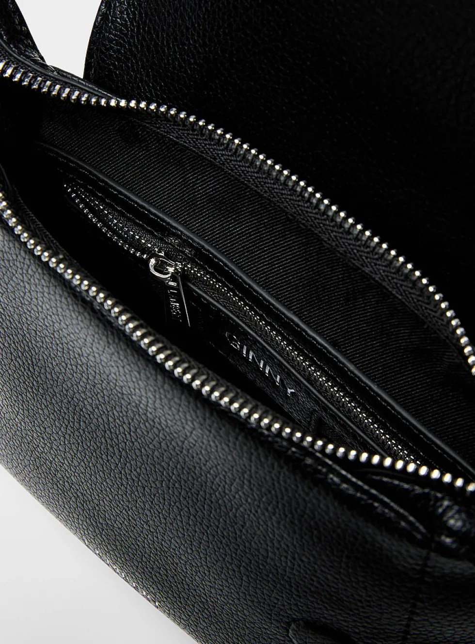 Ginny minimalist crossbody bag