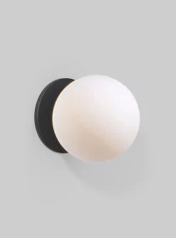 Globe 120 wall sconce