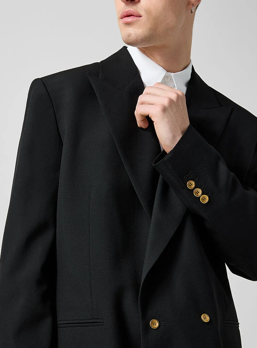 Golden buttons double-breasted blazer