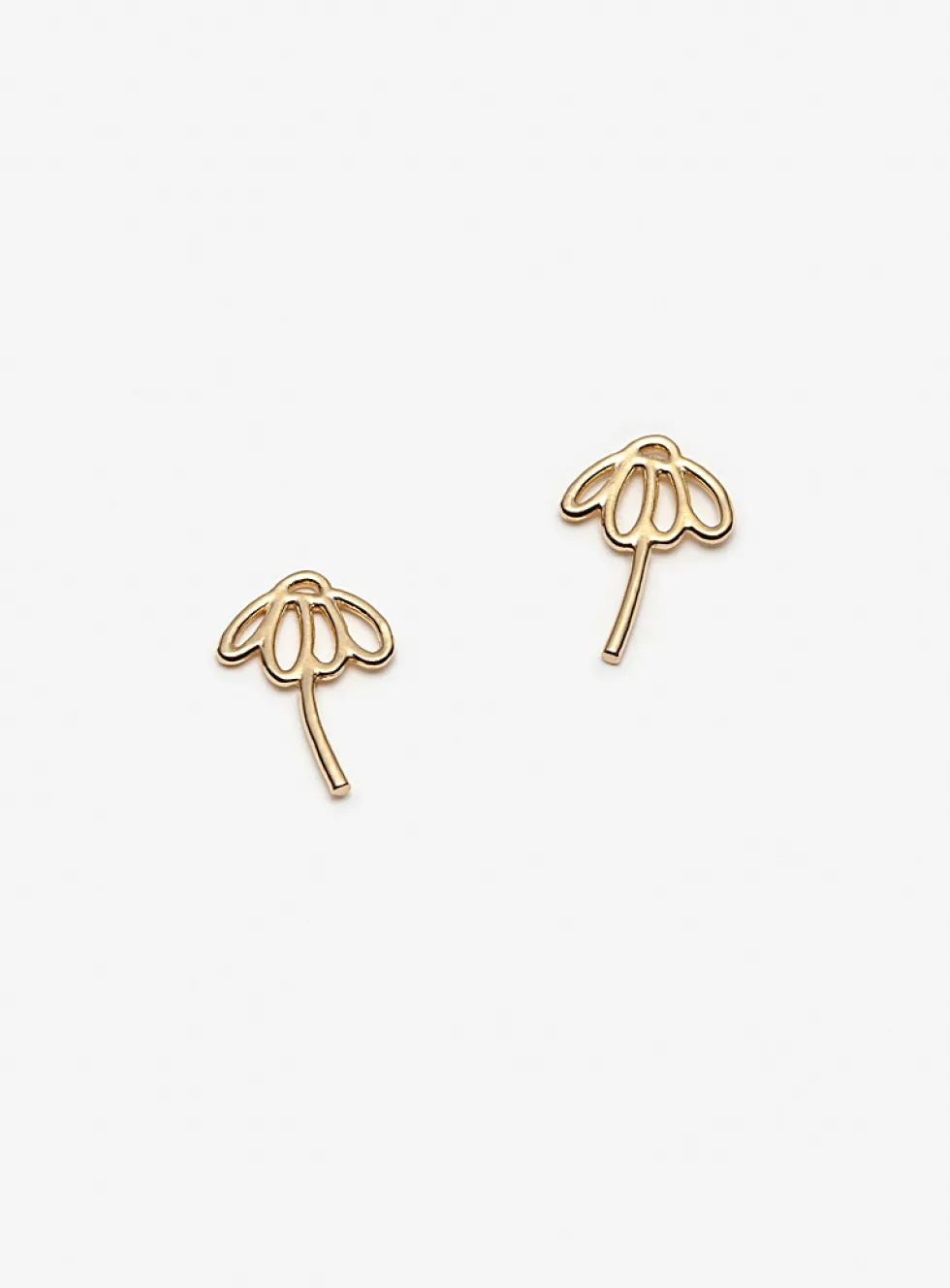 Gold-plated flower earrings