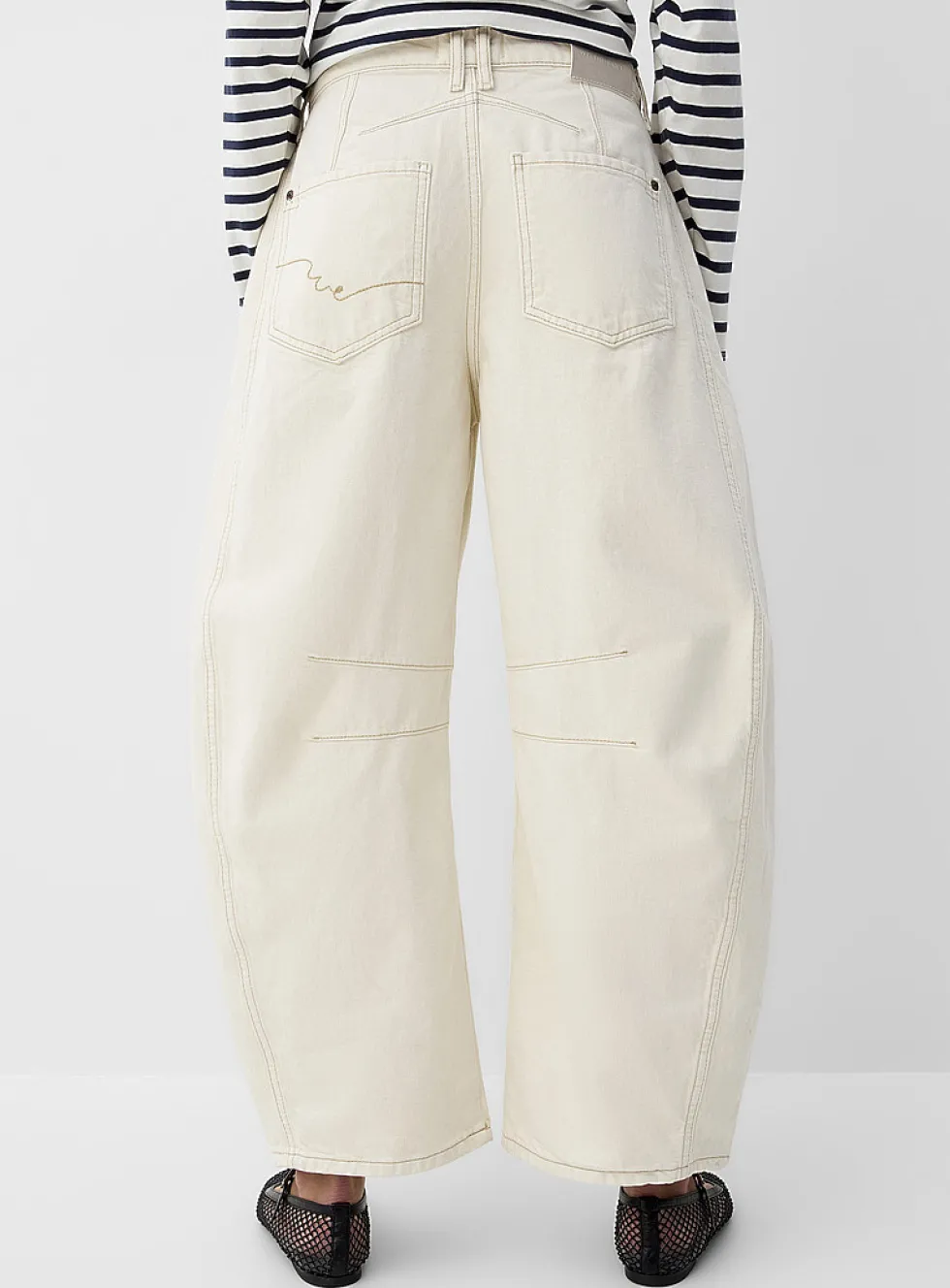 Good Luck barrel jean