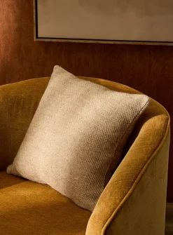 Gotland wool removable-cover cushion