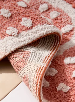 Grapefruit bath mat
