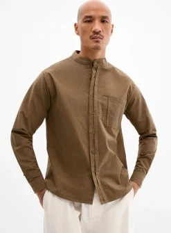 Graphic pleat officer-collar shirt