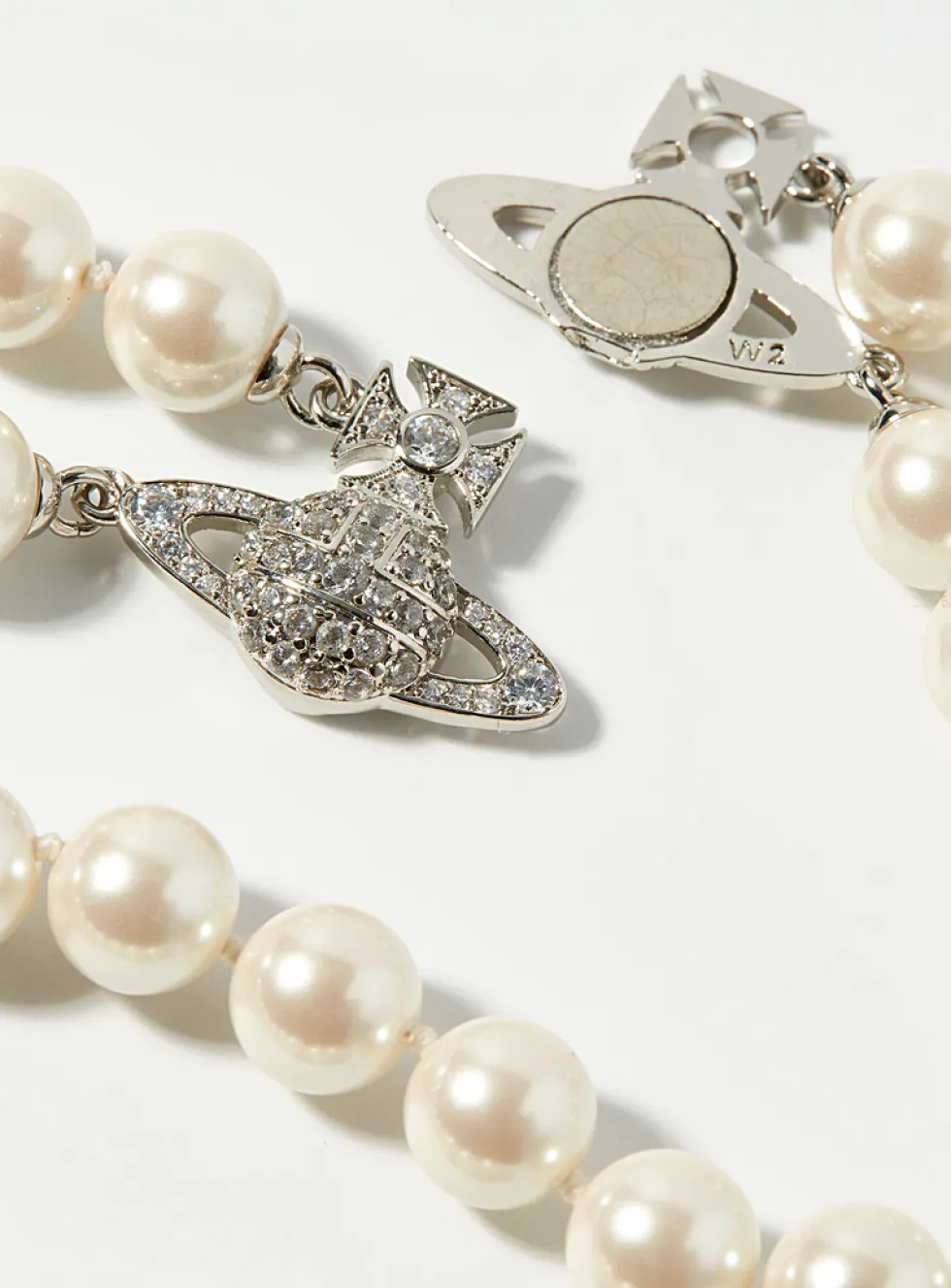 Graziella choker