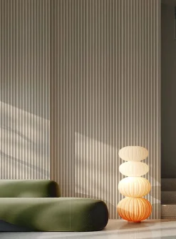 Grooved effect wallpaper strip